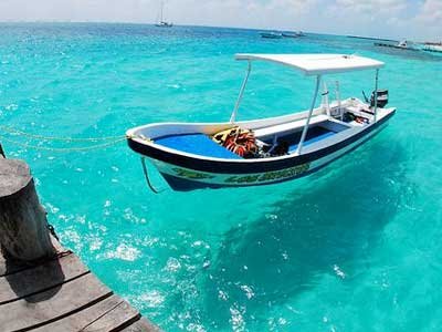 Scenic view of Puerto Aventuras, Riviera Maya - ideal destination for your private transfer